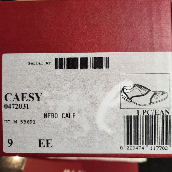 Salvatore Ferragamo Cap Toe Mens Dress shoe - Picture 5 of 6